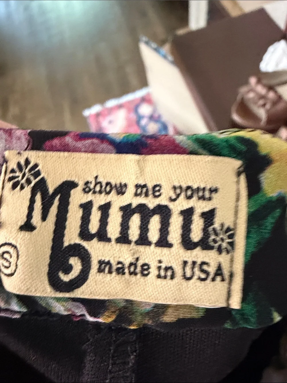 “SHOW US YOUR MUMU” Stunning Chiffon like Flowy Floral maxi skirt - Picture 5 of 7